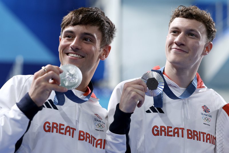 Tom Daley Noah Williams silver medal shot Paris 2024