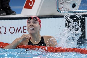 Honey Osrin reaction 200m Backstroke semi-finals Paris 2024