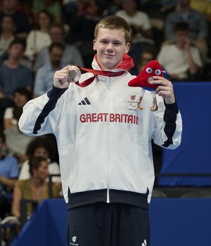 Mark Tompsett S14 100m Back BRONZE Paris 2024