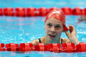 Anna Hopkin British record 100m Freestyle Tokyo 2020