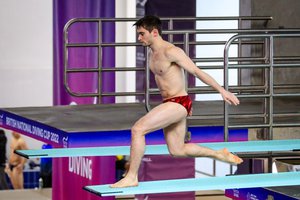 Dan Goodfellow British Diving backdrop