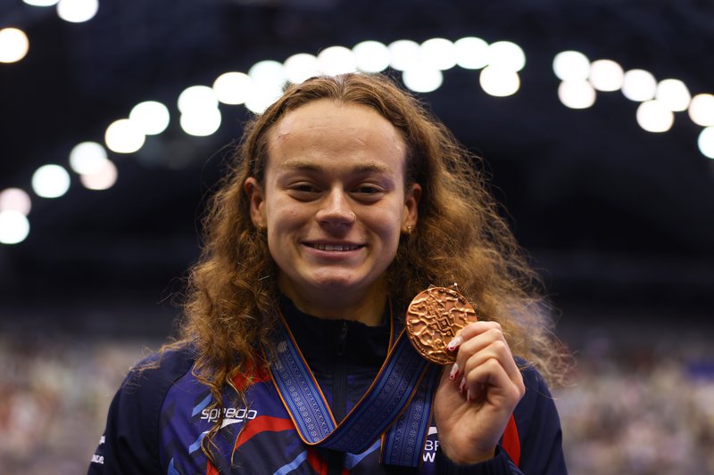 Lauren Cox bronze 50m Back Worlds 2023 [Getty]