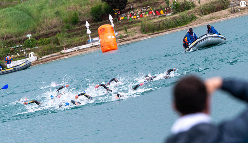 Open Water Luna Lake Budapest [DeepBlueMedia]