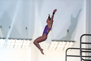 Robyn Birch in the Women's 10m Platform prelims